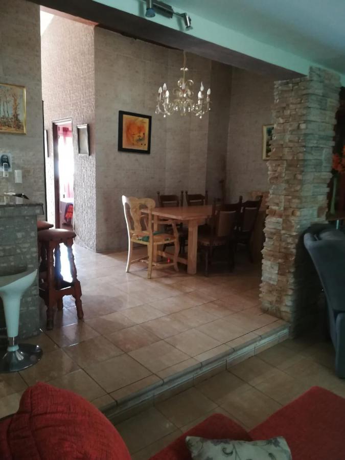 Bungalow Cerca De La Playa Дения Екстериор снимка